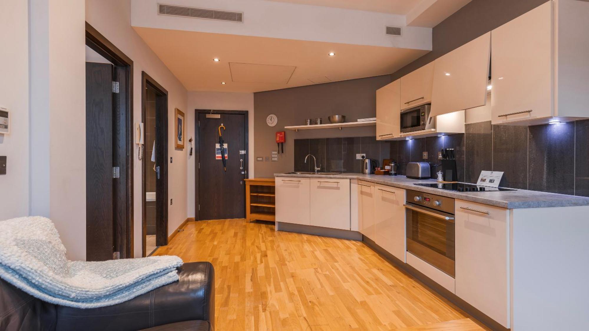 Cannon Street Serviced Apartments By Lovelystay Londra Exterior foto