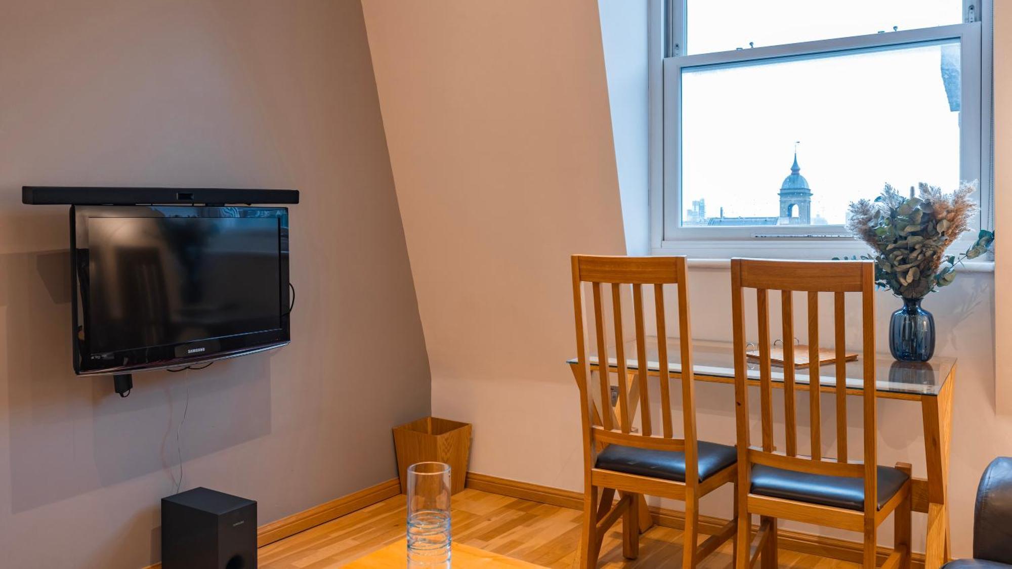 Cannon Street Serviced Apartments By Lovelystay Londra Exterior foto