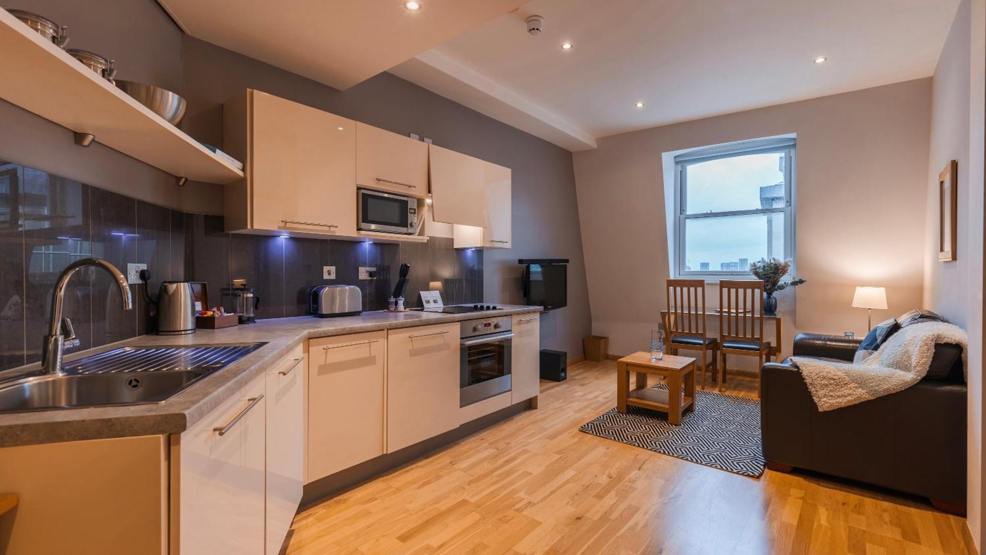 Cannon Street Serviced Apartments By Lovelystay Londra Exterior foto