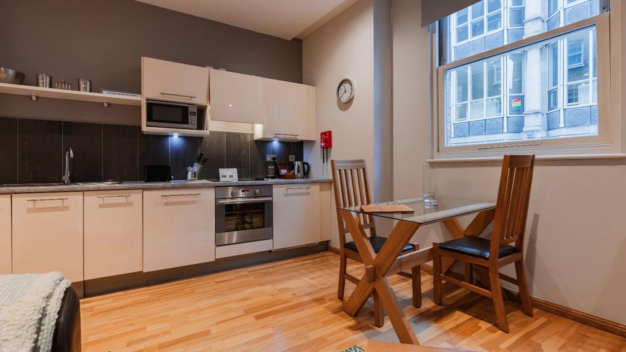 Cannon Street Serviced Apartments By Lovelystay Londra Exterior foto